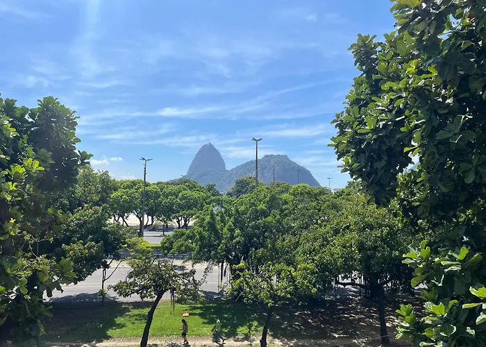 Praia De Botafogo Vista Pao De Acucar Rio de Janeiro